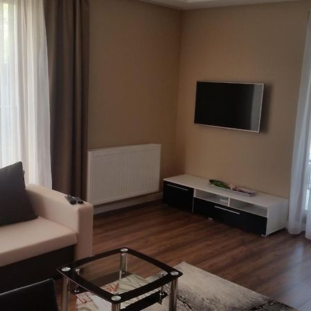 Apartament Wilga Park Краків Екстер'єр фото