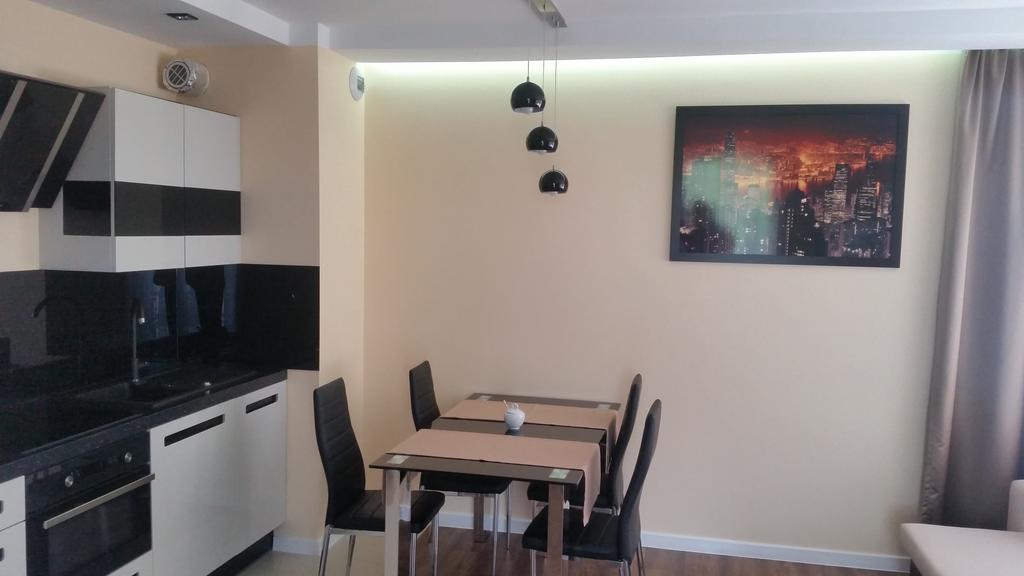 Apartament Wilga Park Краків Екстер'єр фото