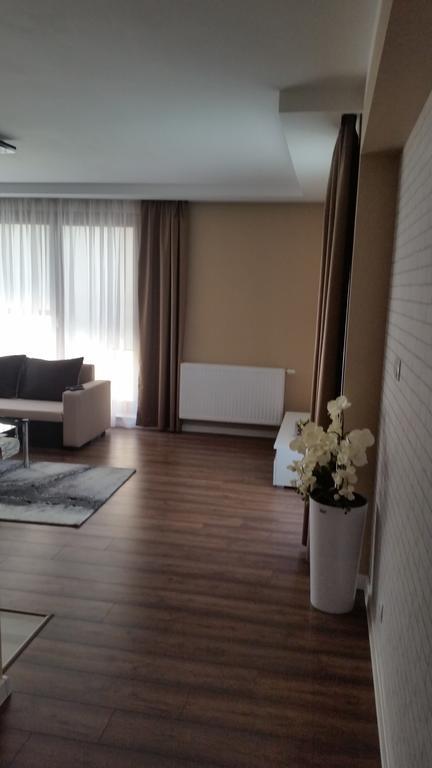 Apartament Wilga Park Краків Екстер'єр фото